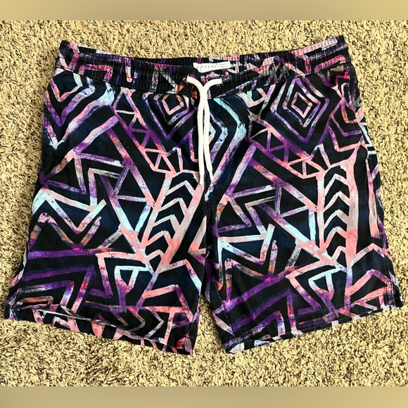 Tribal Print Zipcode Shorts Elastic Waist Drawstring Bermuda L - Picture 6 of 11